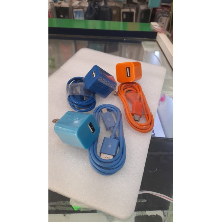 Cable y Cargador Micro USB de Colores